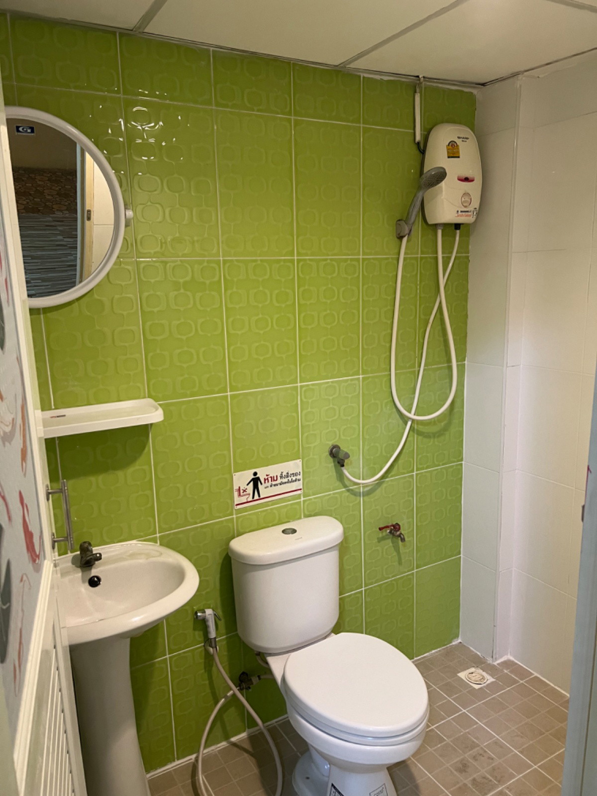 1 Bed Condo · Thon Buri, bangkok — photo 5