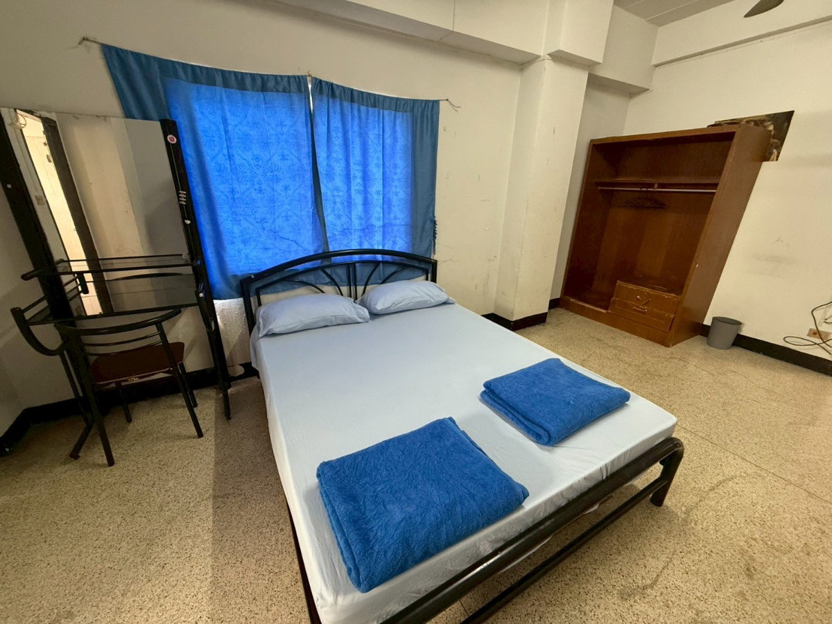 1 Bed Condo · Bang Khun Thian, bangkok — photo 3