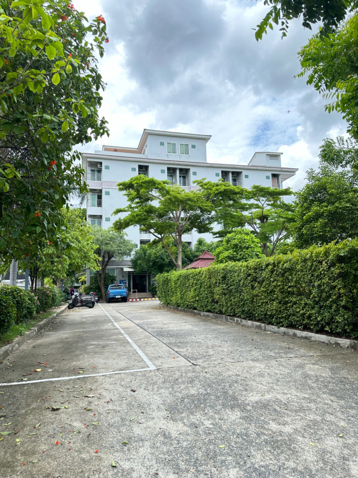 Condo · Pak Kret, nonthaburi — photo 1