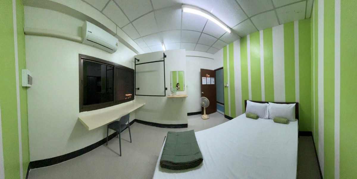 1 Bed Condo — photo 4
