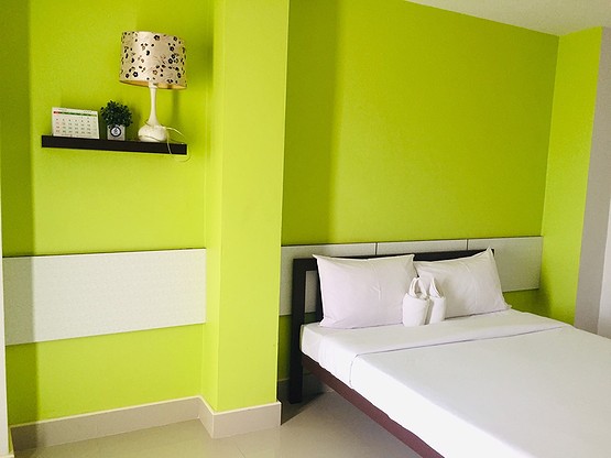 1 Bed Condo — photo 3