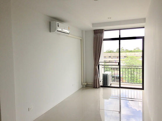 1 Bed Condo · Thung Khru, bangkok — photo 4