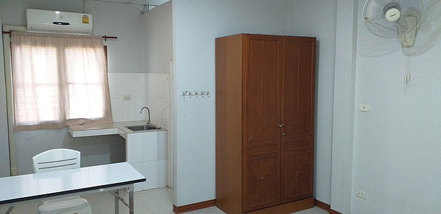 Condo · pathum_thani — photo 3