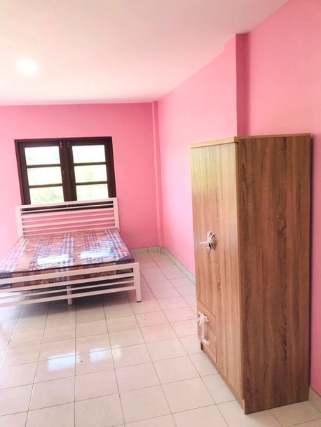 Condo — photo 2