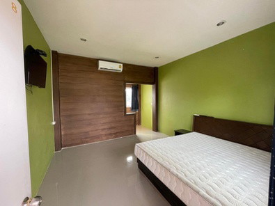 1 Bed Condo — photo 1