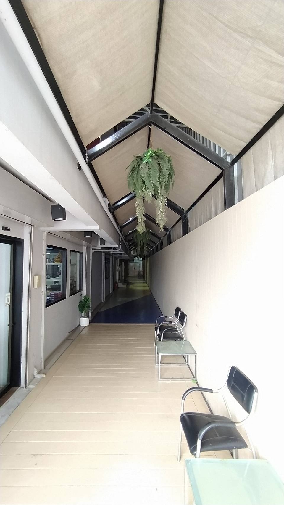 1 Bed Condo — photo 3