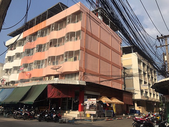 Condo · pathum_thani — photo 1