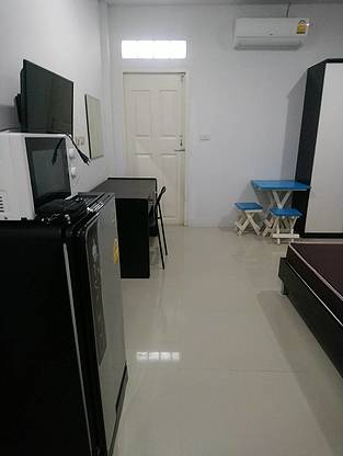 Condo — photo 2