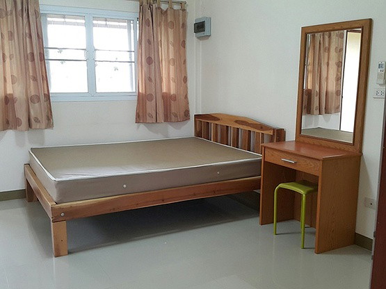 1 Bed Condo — photo 3