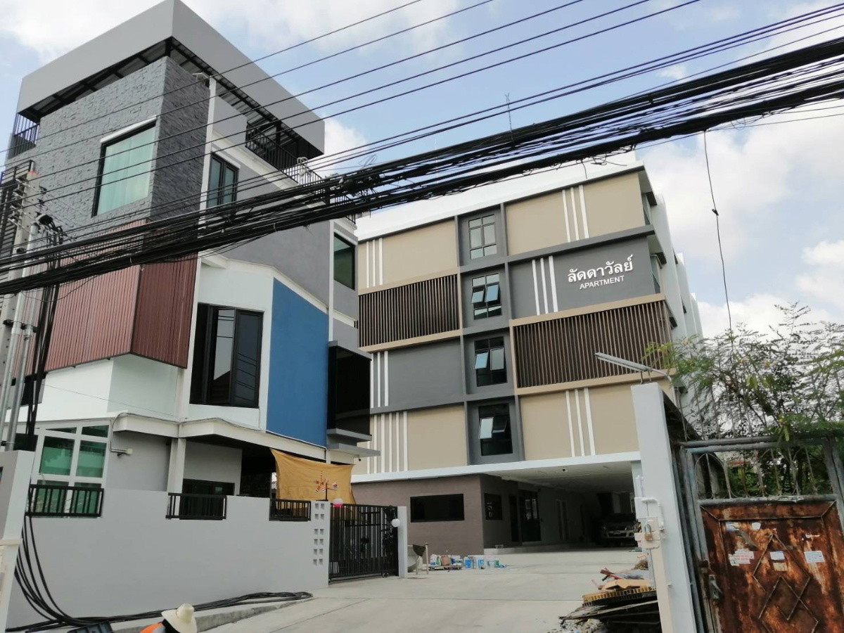 1 Bed Condo · Bang Na, bangkok — photo 1