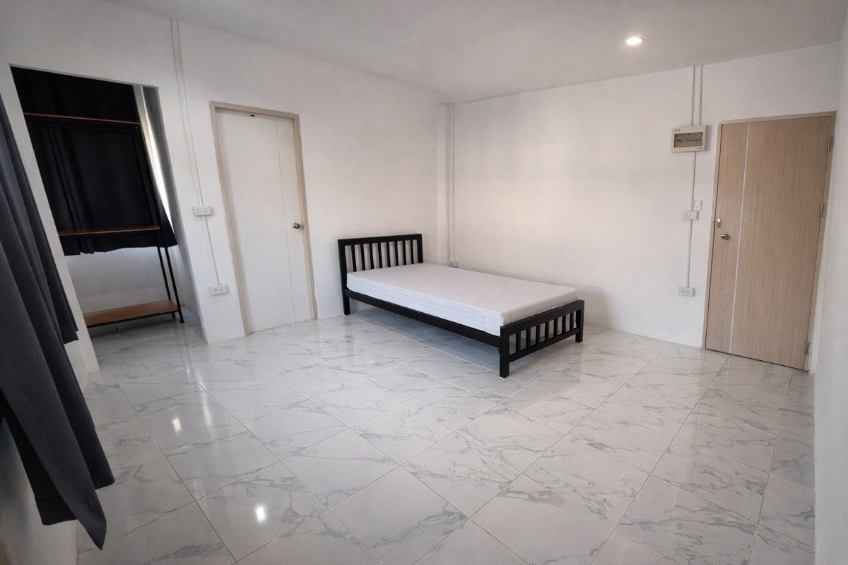 1 Bed Condo · Chom Thong, bangkok — photo 2