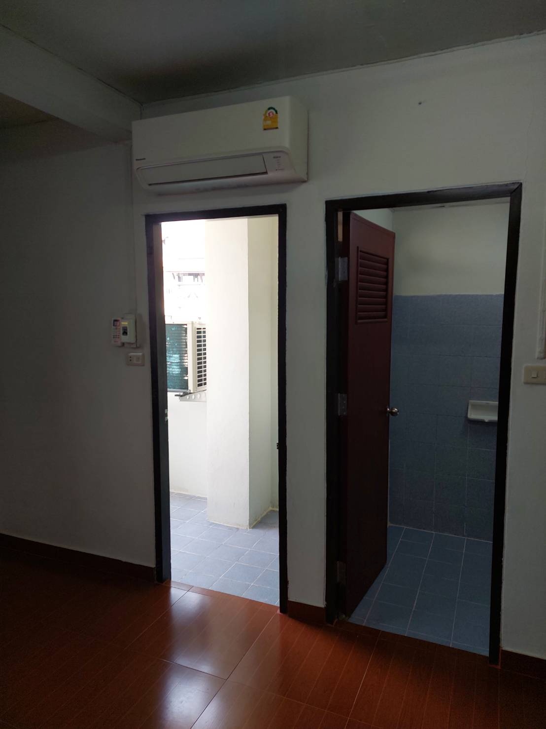 1 Bed Condo · Huai Khwang, bangkok — photo 2