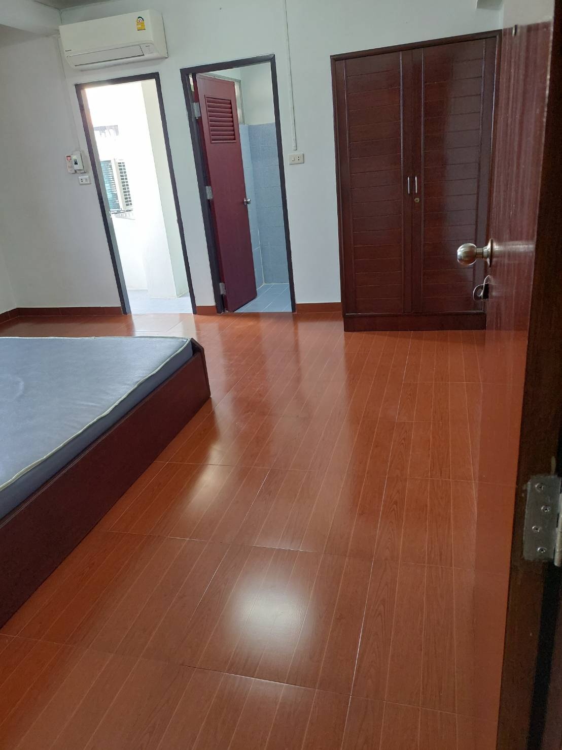 1 Bed Condo · Huai Khwang, bangkok — photo 5