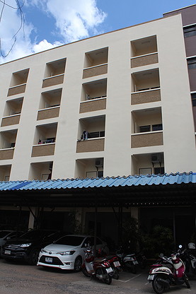 1 Bed Condo — photo 3
