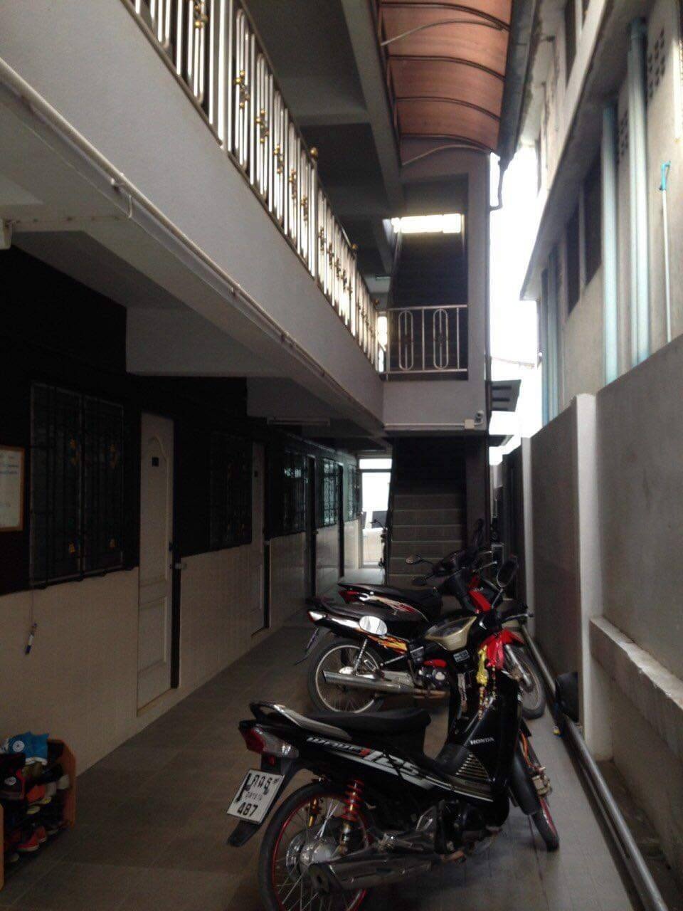 Condo — photo 3