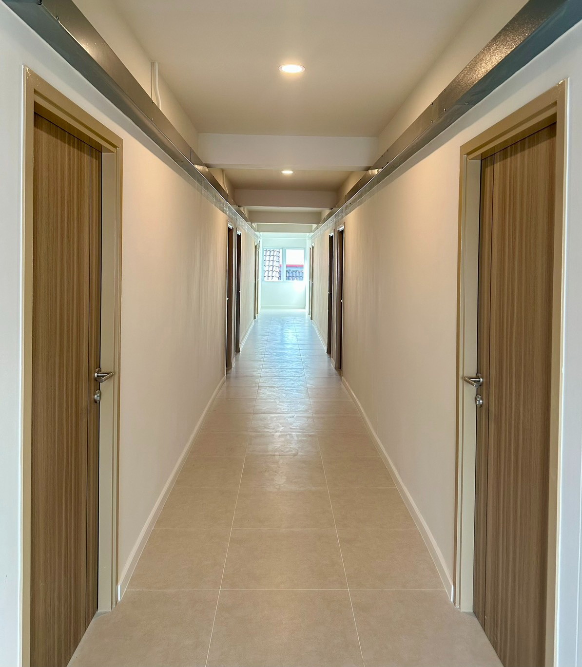 1 Bed Condo — photo 4