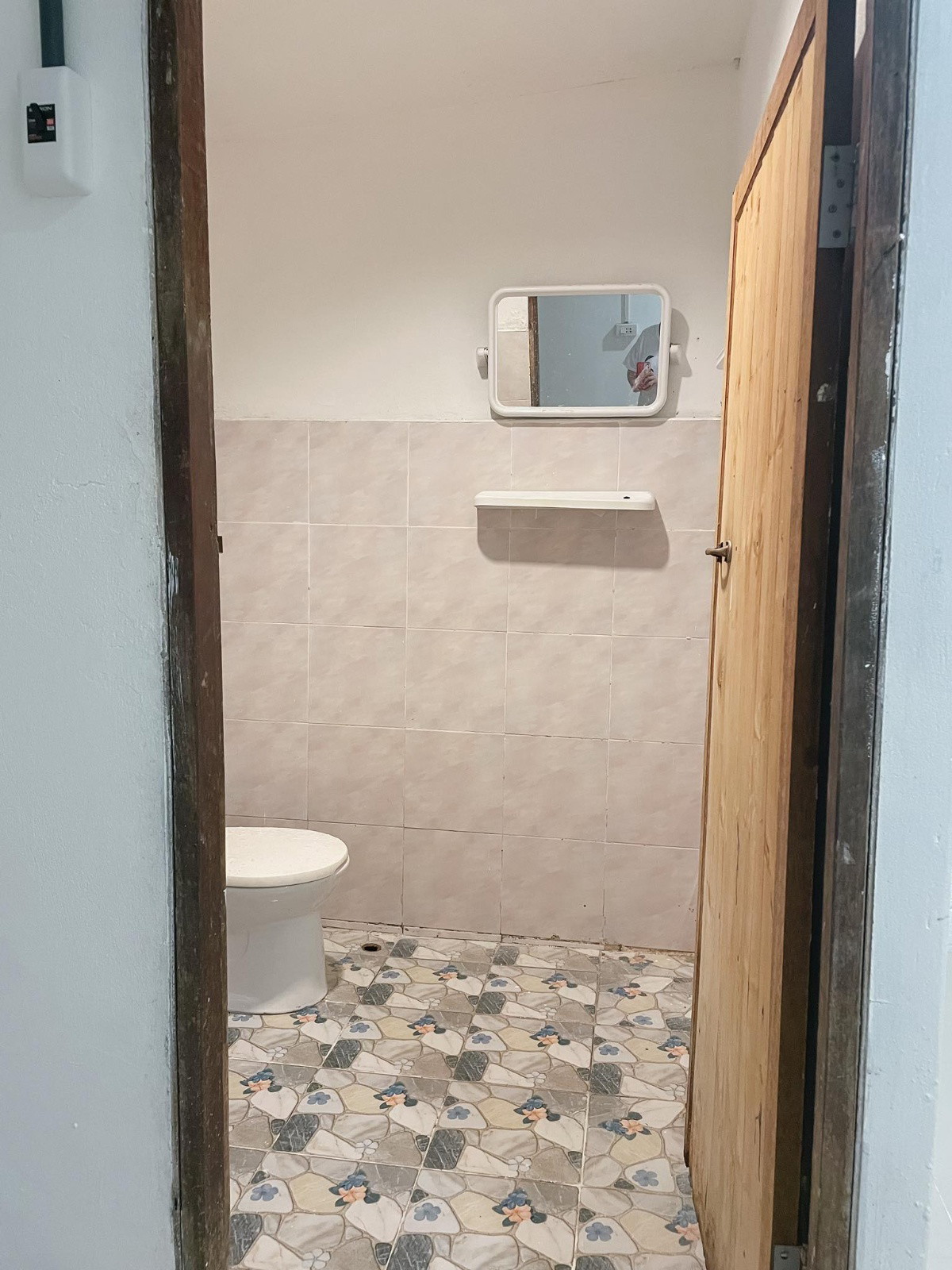 1 Bed Condo — photo 2
