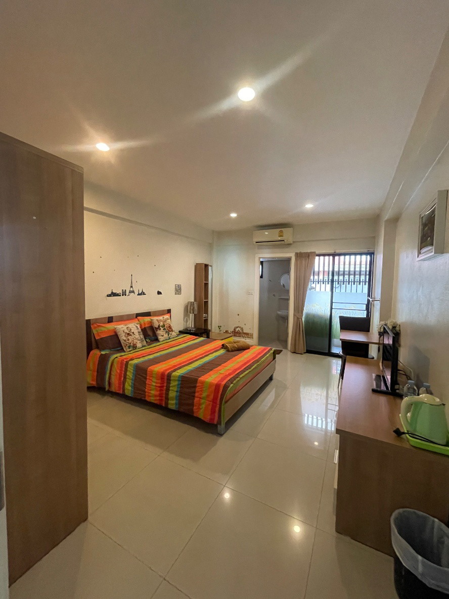 1 Bed Condo · Wang Thonglang, bangkok — photo 3
