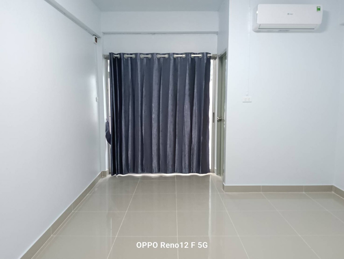 1 Bed Condo — photo 1