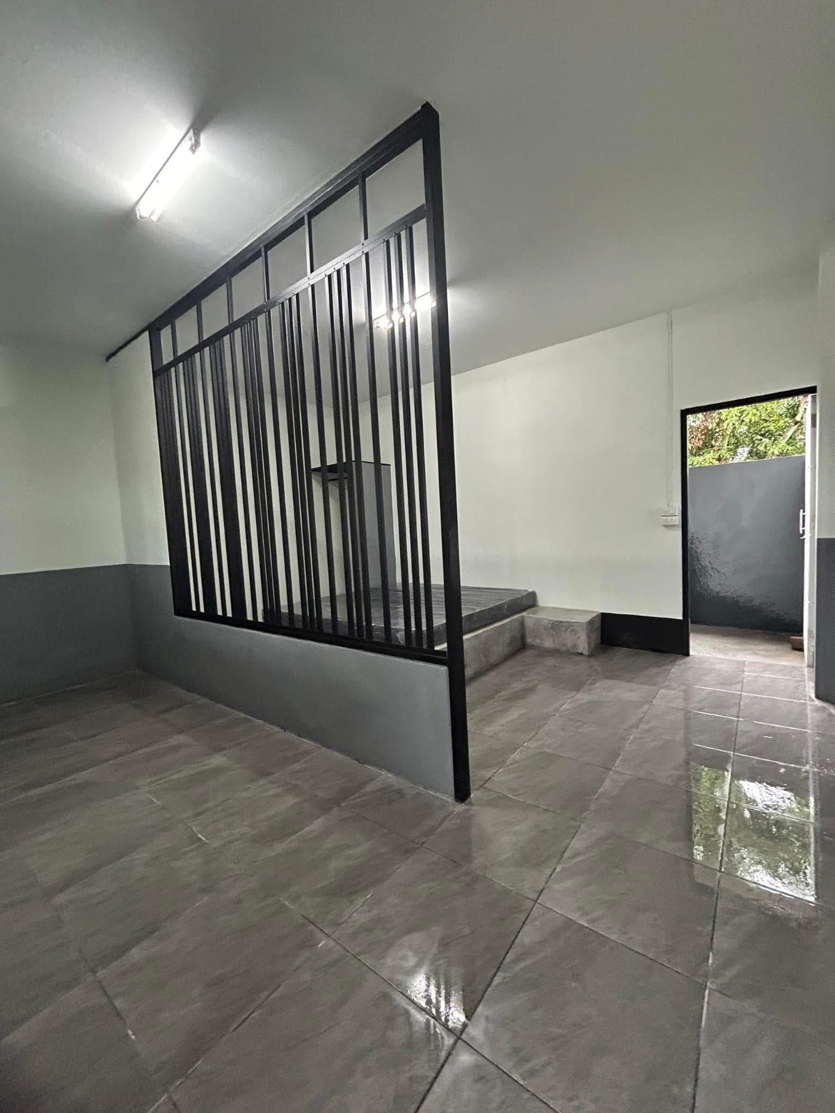 1 Bed Condo — photo 3