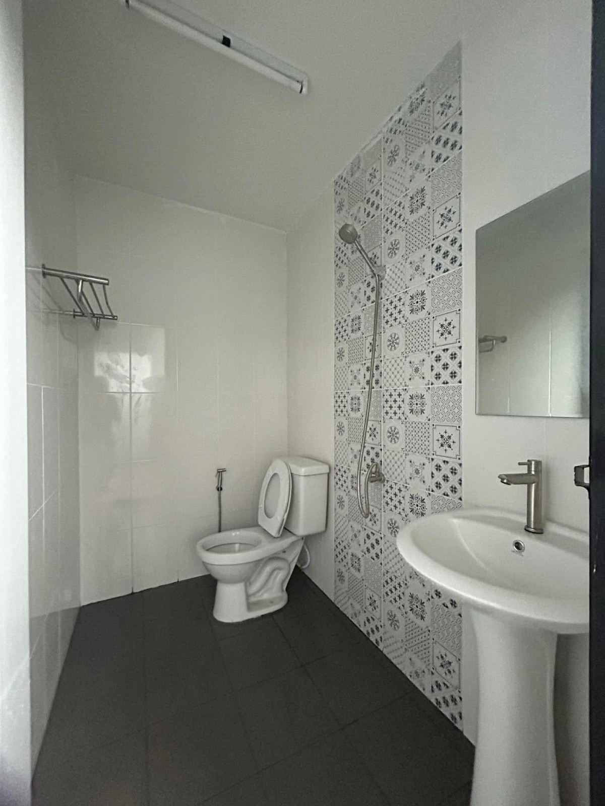 1 Bed Condo — photo 4