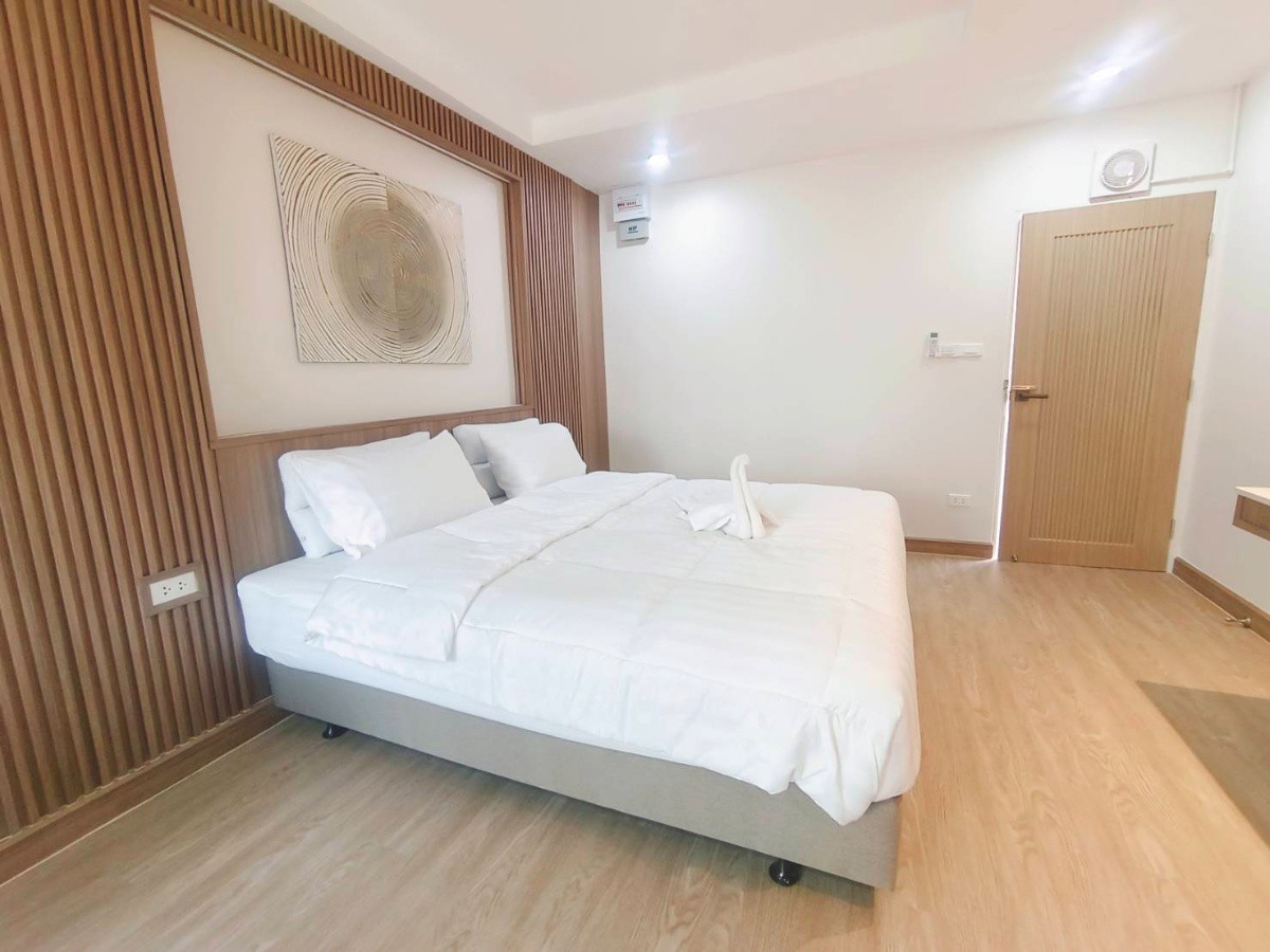 Condo · Khlong San, bangkok — photo 1