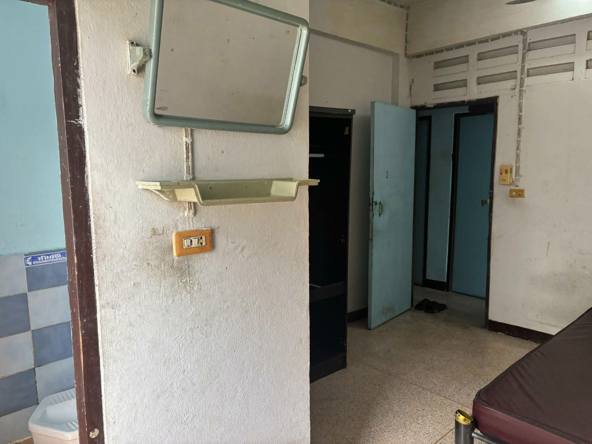 Condo · pathum_thani — photo 1