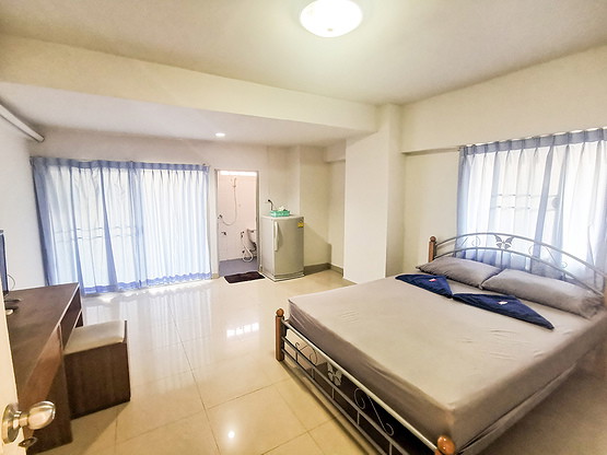 1 Bed Condo · Huai Khwang, bangkok