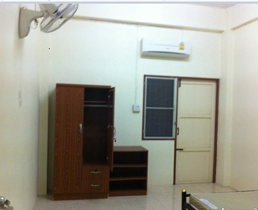 1 Bed Condo — photo 1
