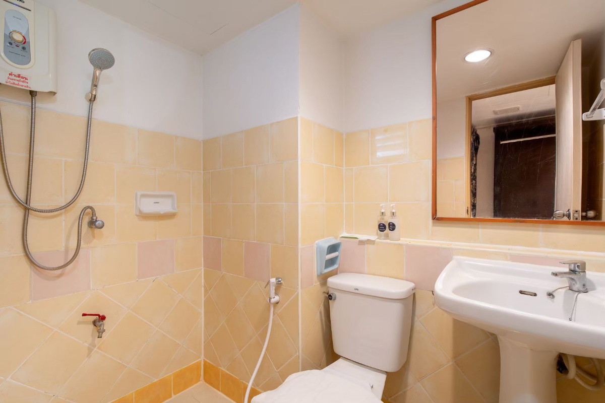 1 Bed Condo · Wang Thonglang, bangkok — photo 4