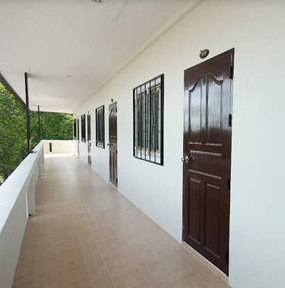 1 Bed Condo — photo 3
