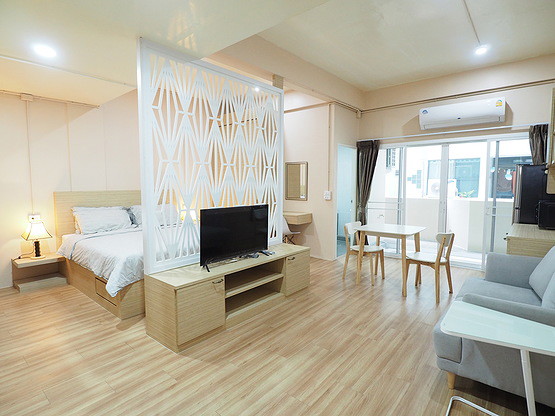 1 Bed Condo · Watthana, bangkok — photo 5