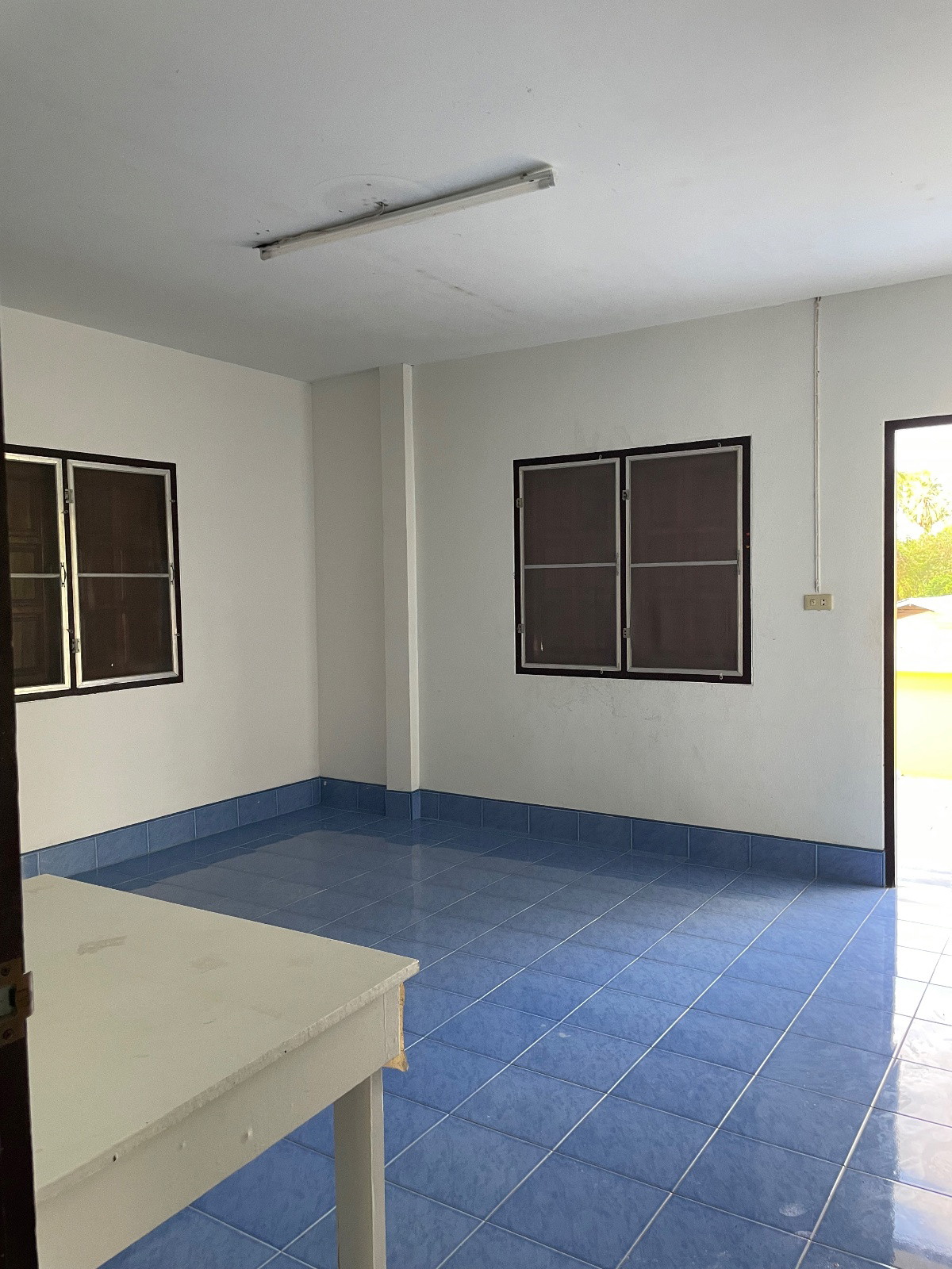 1 Bed Condo — photo 3