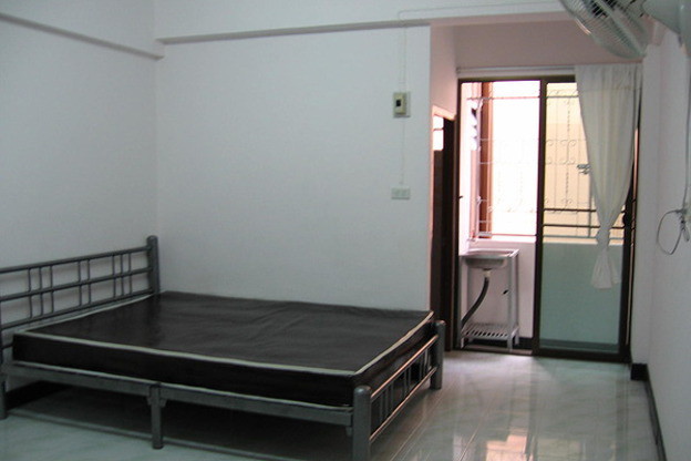 Condo · Lat Krabang, bangkok — photo 2