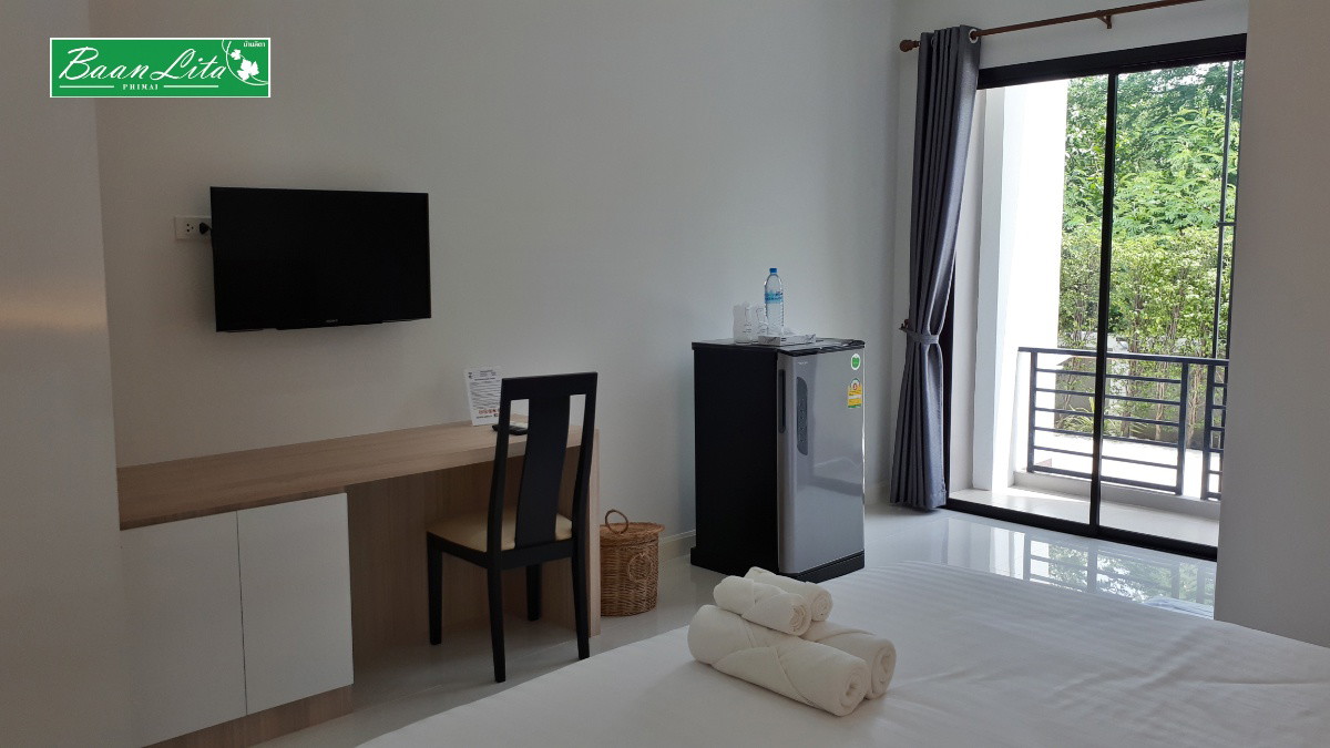 1 Bed Condo — photo 4