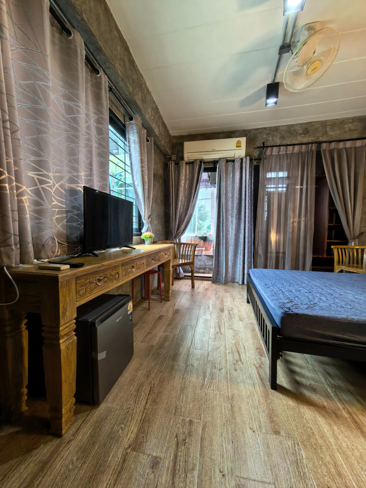 1 Bed Condo · Bangkok Noi, bangkok — photo 4