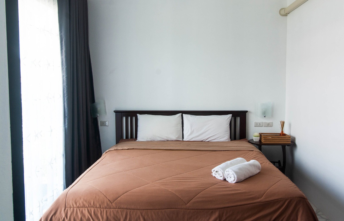 1 Bed Condo — photo 5