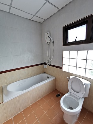 1 Bed Condo — photo 4