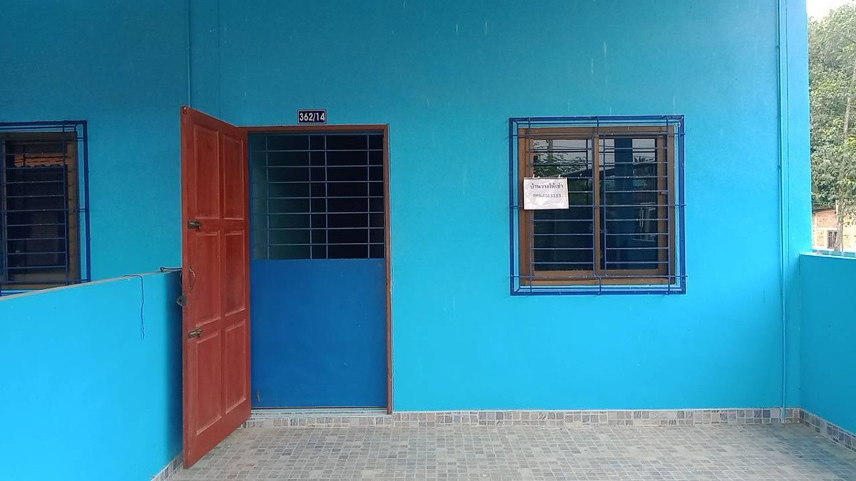 1 Bed Condo — photo 1