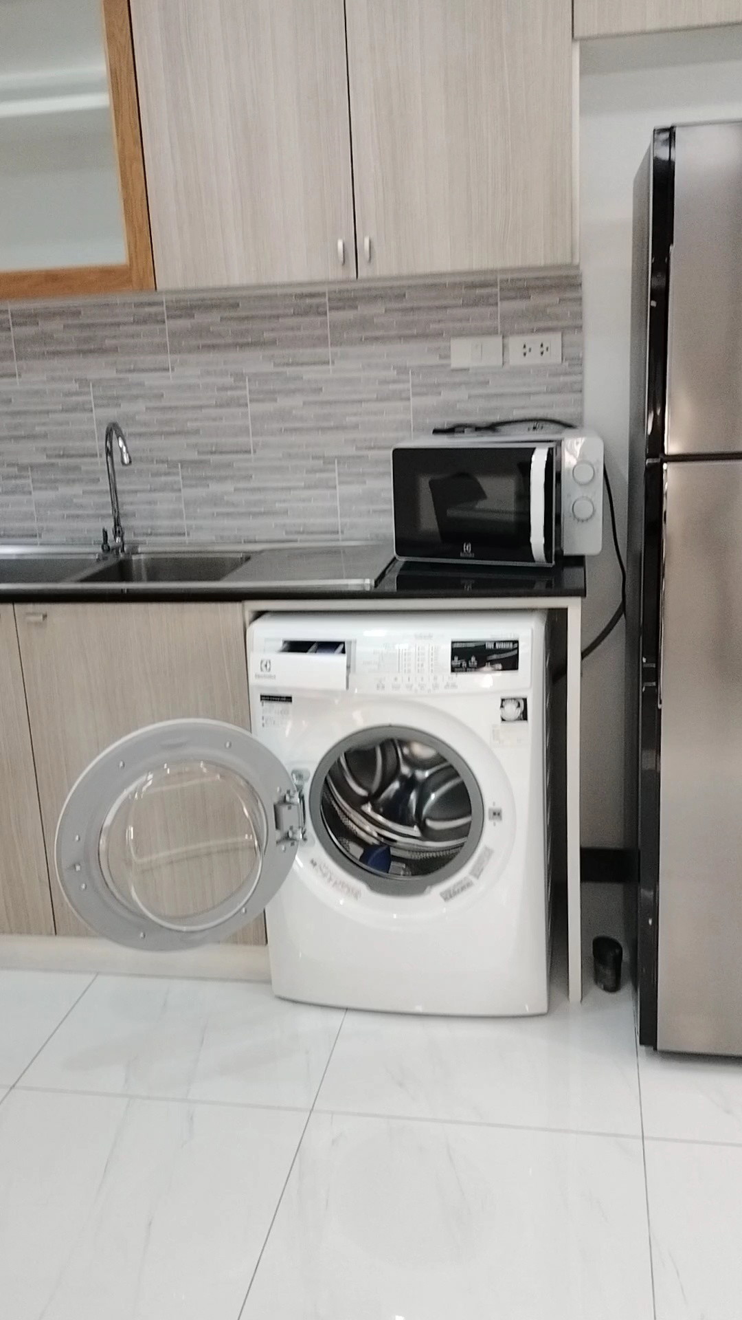 1 Bed Condo · Phra Khanong, bangkok — photo 3