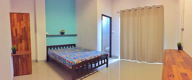 1 Bed Condo — photo 2