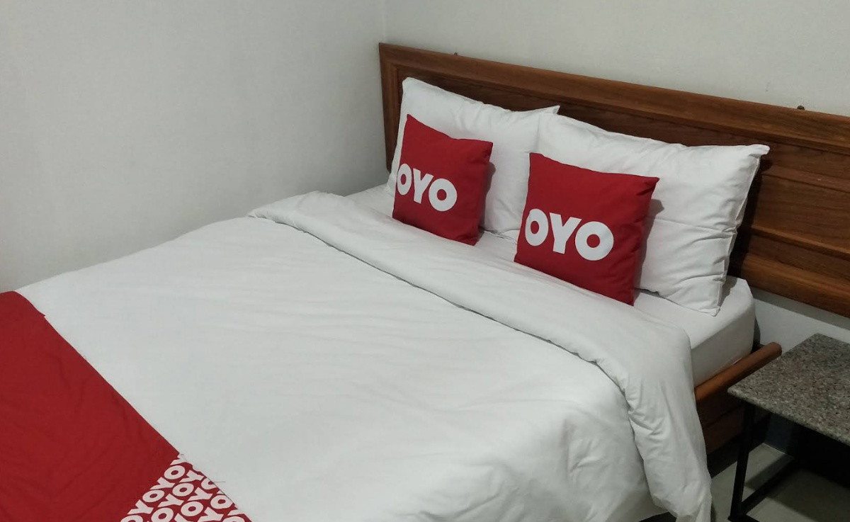 1 Bed Condo — photo 2
