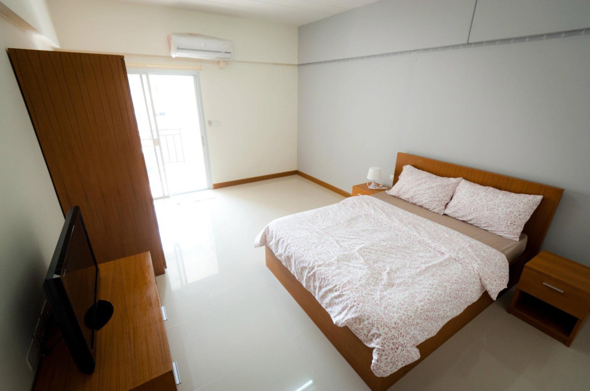 1 Bed Condo · Yan Nawa, bangkok