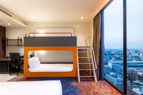 1 Bed Condo · Pathum Wan, bangkok — photo 2
