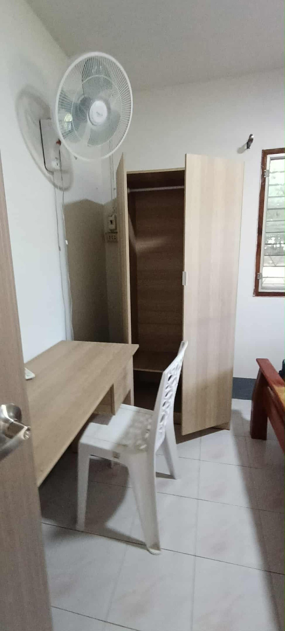 1 Bed Condo — photo 2