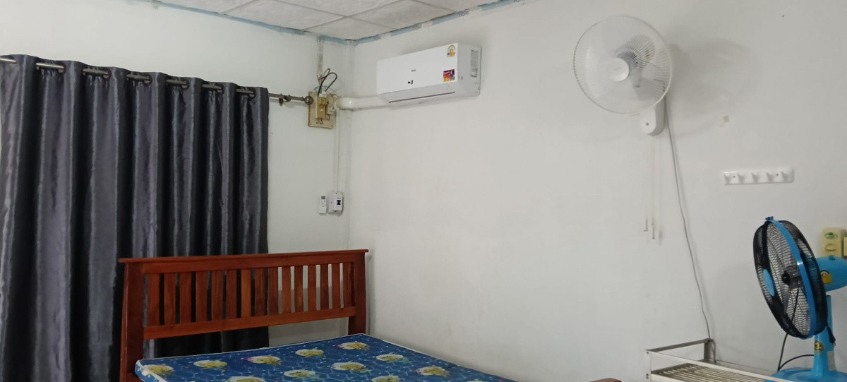 1 Bed Condo — photo 3