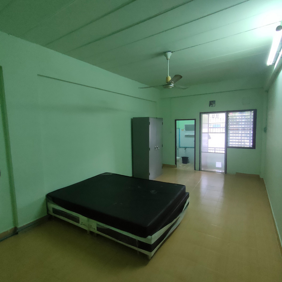 1 Bed Condo · Bang Khae, bangkok — photo 2