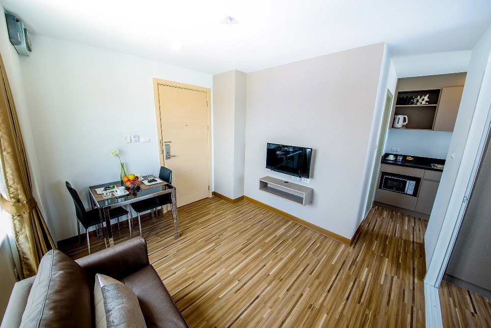 1 Bed Condo · Si Racha, chon_buri — photo 4