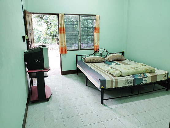 1 Bed Condo — photo 4