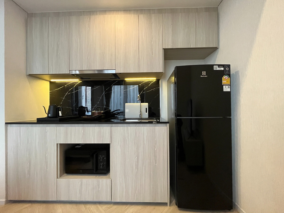 1 Bed Condo · Khlong Toei, bangkok — photo 5